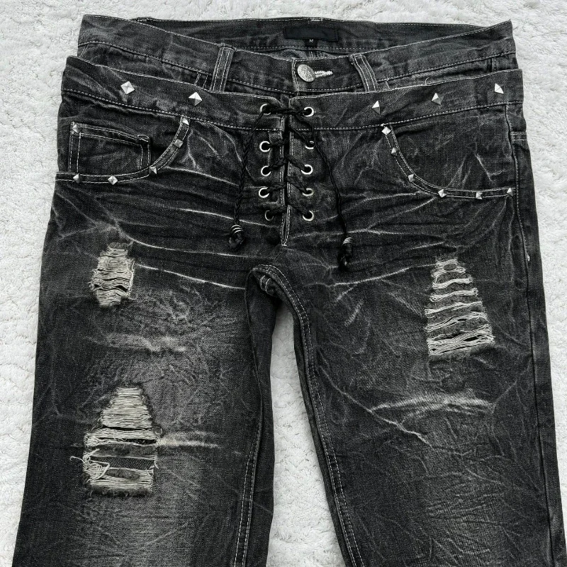 Jeans alla Moda High Street a  - Men Shoes Jeans recensione e prezzo