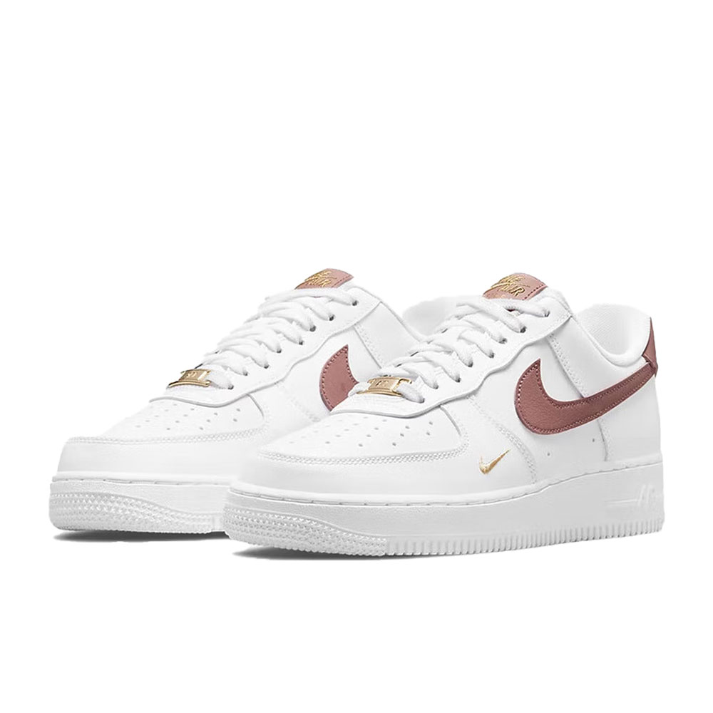 Nike Air Force 1 'O7 Essential - Men'S Shoes Nike Air Force recensione e prezzo