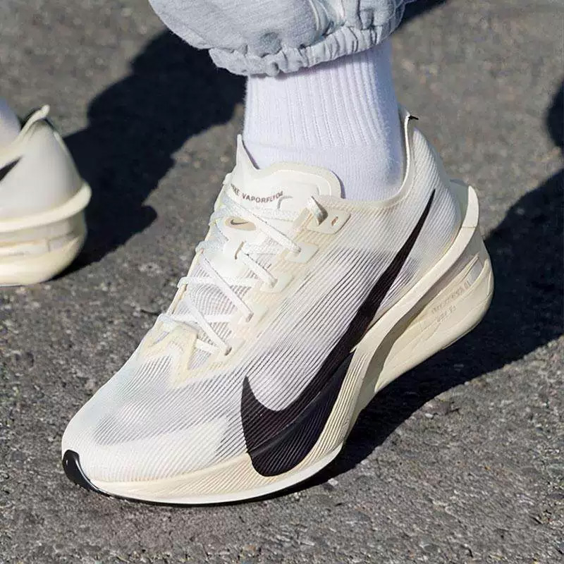 Scarpe Sportive Nike ZOOMX da  - Men'S Shoes Zoomx recensione e prezzo